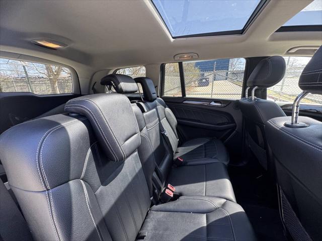 used 2015 Mercedes-Benz GL-Class car, priced at $13,808