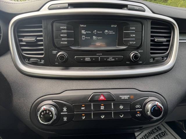 used 2018 Kia Sorento car, priced at $12,999