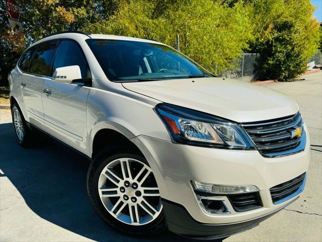 used 2015 Chevrolet Traverse car, priced at $8,500