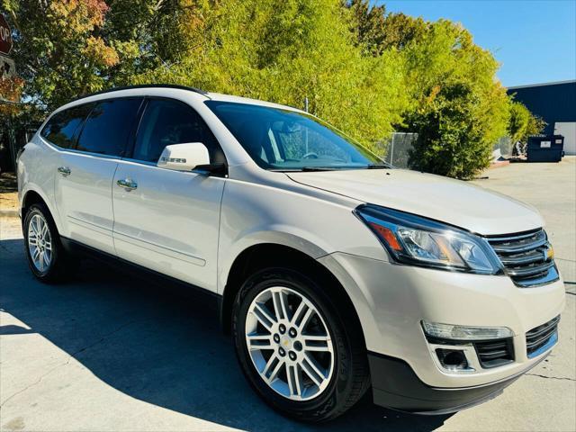 used 2015 Chevrolet Traverse car, priced at $8,500