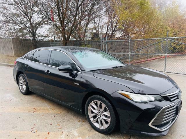 used 2019 Toyota Avalon Hybrid car, priced at $17,441