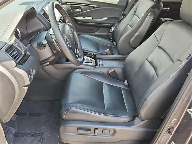 used 2017 Honda Pilot car, priced at $18,000