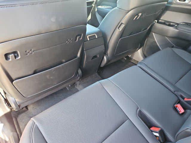 new 2025 Hyundai Santa Fe car, priced at $39,250