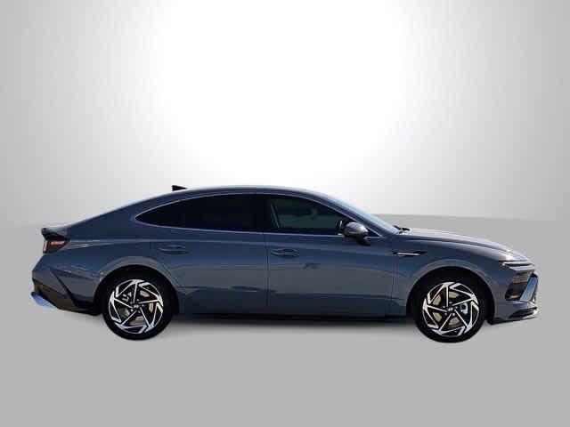 new 2026 Hyundai Sonata car, priced at $32,305