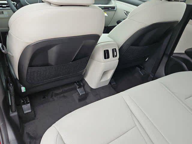 new 2025 Hyundai TUCSON Hybrid car, priced at $38,905