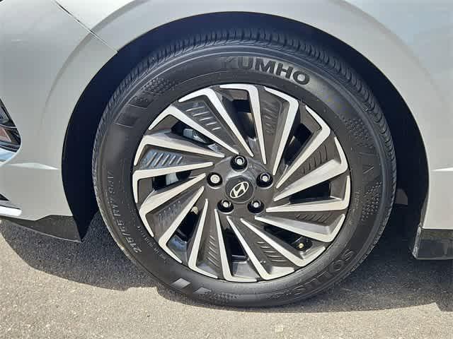 used 2024 Hyundai Sonata Hybrid car, priced at $24,500