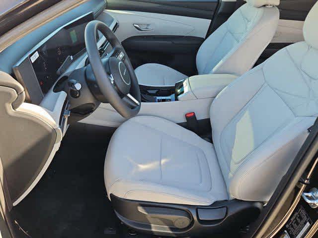 new 2025 Hyundai Tucson car, priced at $32,185