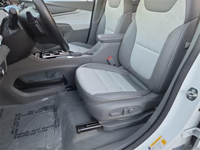 used 2023 Chevrolet Bolt EUV car, priced at $17,500