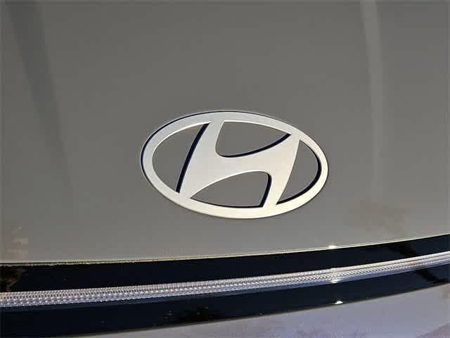 new 2025 Hyundai Sonata Hybrid car, priced at $39,185