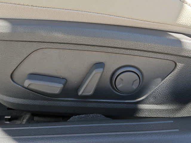 new 2025 Hyundai Sonata Hybrid car, priced at $39,835