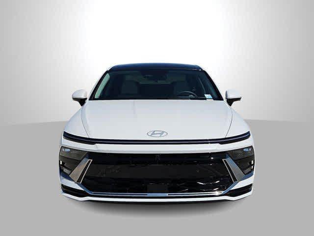 new 2025 Hyundai Sonata Hybrid car, priced at $39,835