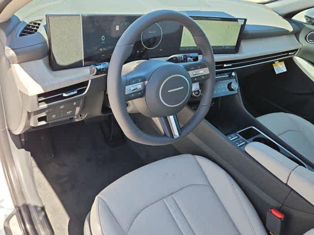 new 2025 Hyundai Sonata Hybrid car, priced at $39,835