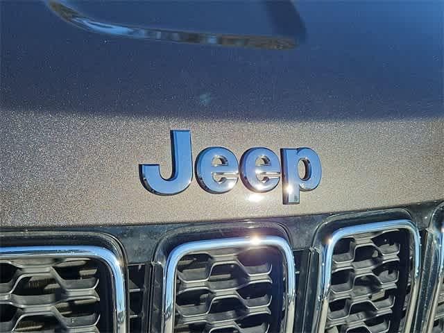 used 2019 Jeep Grand Cherokee car, priced at $18,000