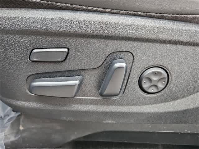 used 2022 Hyundai Palisade car, priced at $34,000