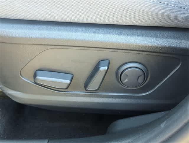 used 2024 Hyundai SANTA CRUZ car, priced at $25,500