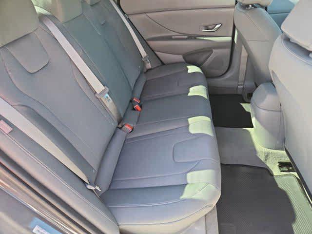 new 2025 Hyundai Elantra car, priced at $20,046