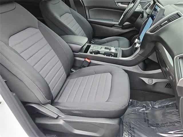 used 2022 Ford Edge car, priced at $19,000