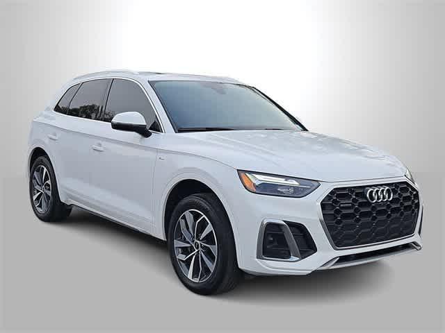 used 2022 Audi Q5 car, priced at $25,500