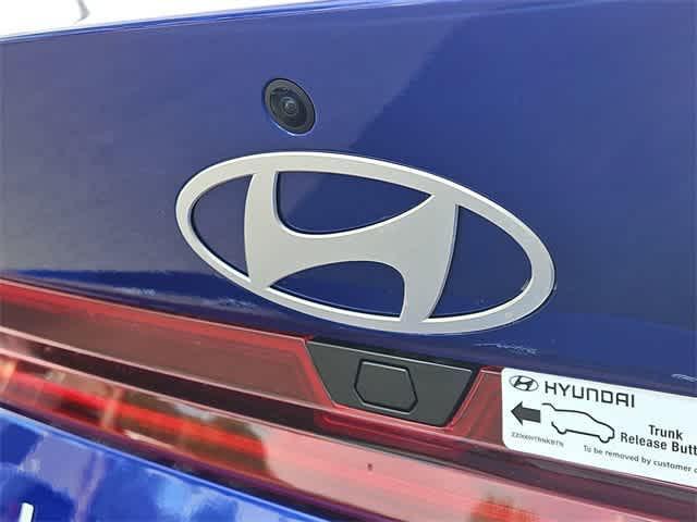 new 2025 Hyundai Elantra car, priced at $28,200