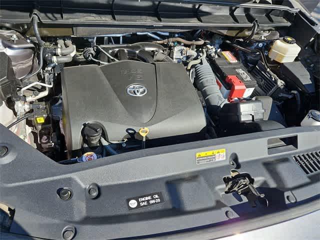 used 2022 Toyota Highlander car, priced at $31,000