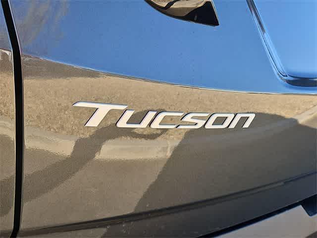 new 2025 Hyundai TUCSON Hybrid car, priced at $38,435