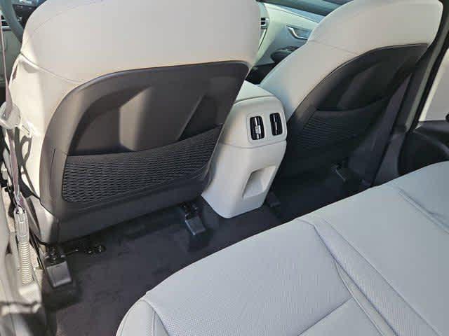 new 2025 Hyundai TUCSON Hybrid car, priced at $43,225