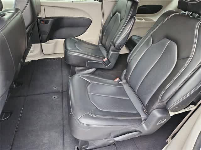 used 2023 Chrysler Pacifica car, priced at $21,500