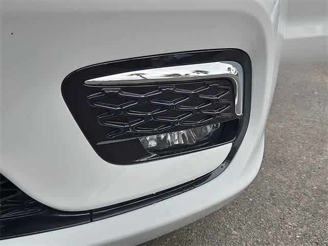 used 2023 Chrysler Pacifica car, priced at $21,500