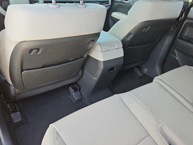 new 2025 Hyundai Santa Fe car, priced at $47,104