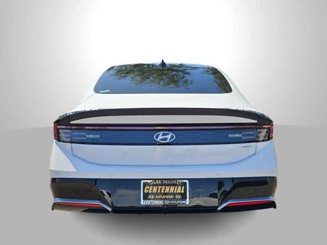 new 2025 Hyundai Sonata Hybrid car, priced at $39,704