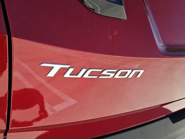 new 2025 Hyundai TUCSON Hybrid car, priced at $38,695