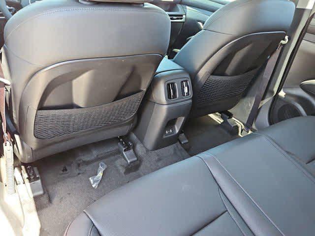 new 2025 Hyundai TUCSON Hybrid car, priced at $38,695