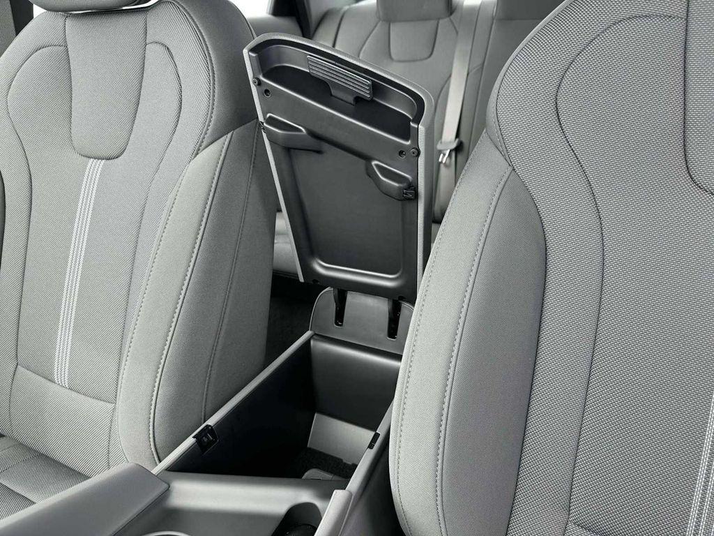 new 2025 Hyundai Elantra car, priced at $20,541