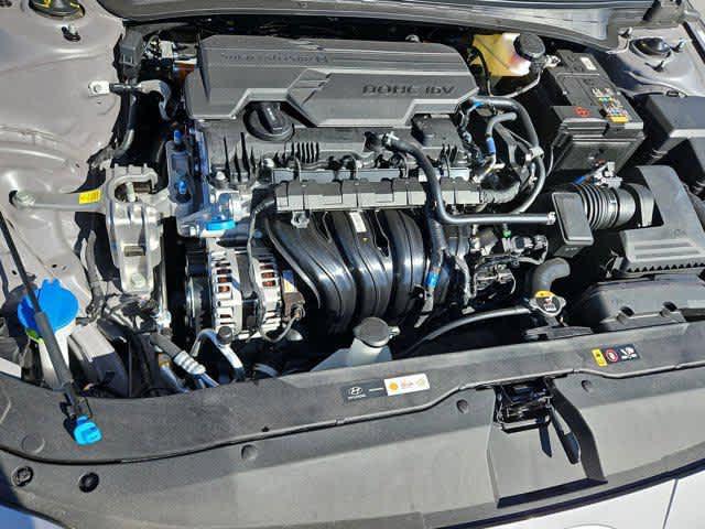 new 2025 Hyundai Elantra car, priced at $27,305