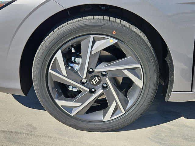 new 2025 Hyundai Elantra car, priced at $27,305