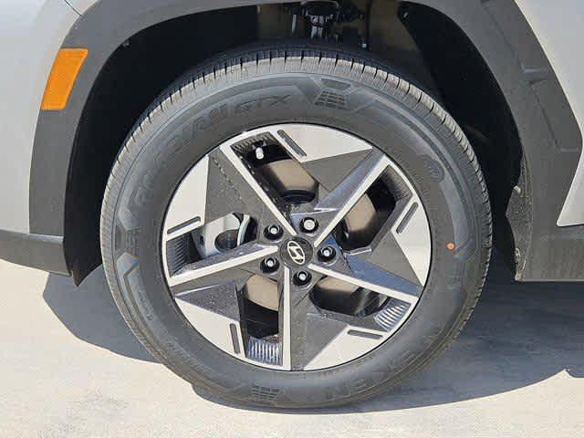 new 2025 Hyundai TUCSON Hybrid car, priced at $38,091