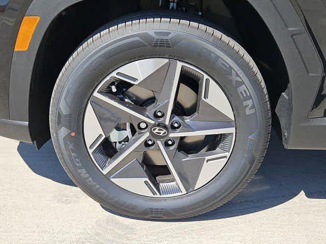 new 2025 Hyundai TUCSON Hybrid car, priced at $38,370