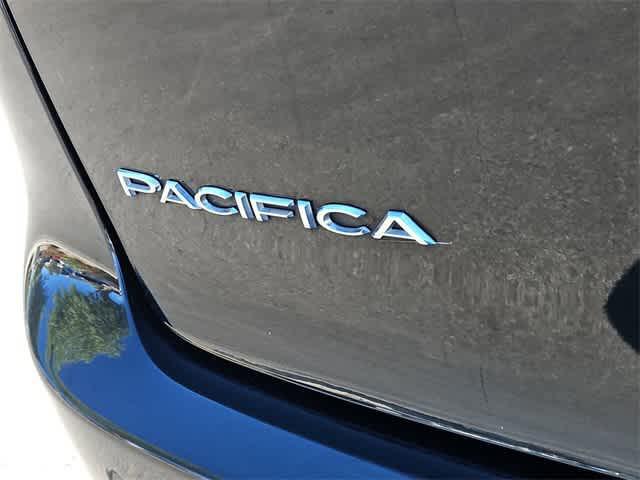 used 2022 Chrysler Pacifica car, priced at $21,000