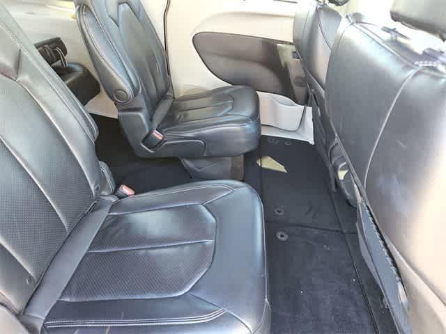 used 2022 Chrysler Pacifica car, priced at $21,000