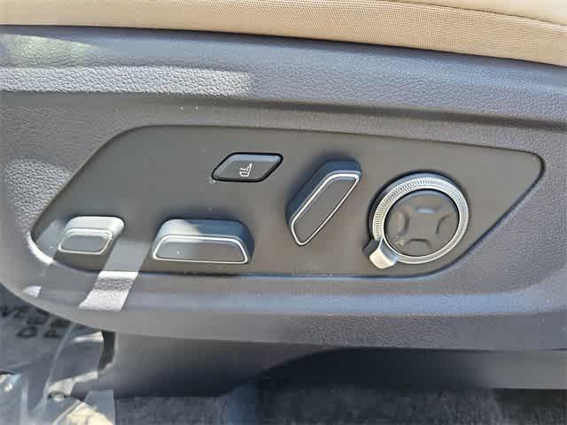 used 2025 Hyundai Palisade car, priced at $45,500
