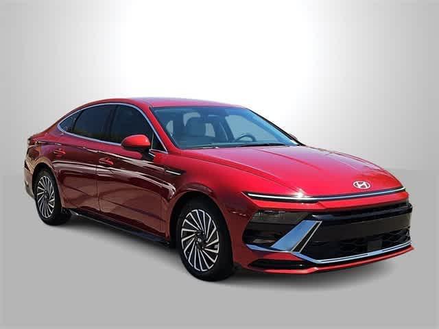used 2024 Hyundai Sonata Hybrid car, priced at $25,000