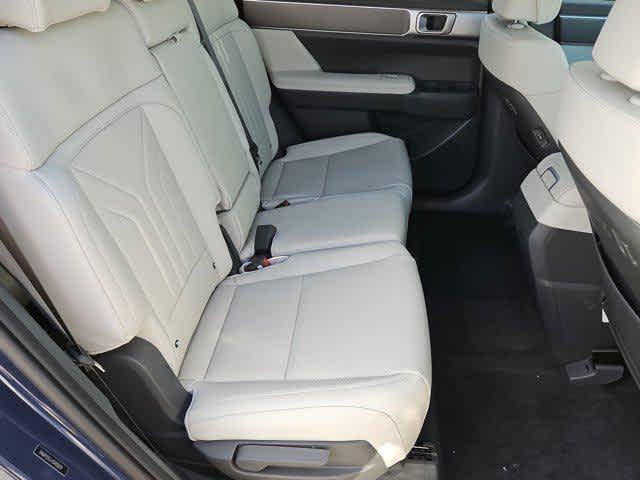 new 2025 Hyundai Santa Fe car, priced at $40,695