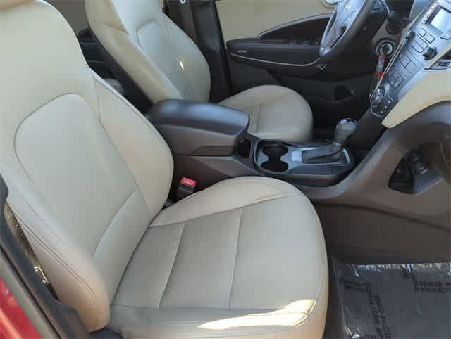 used 2013 Hyundai Santa Fe car, priced at $9,500
