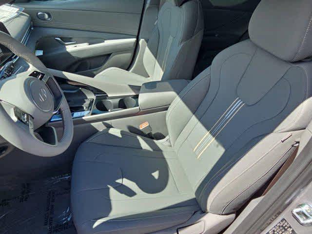 new 2025 Hyundai ELANTRA HEV car, priced at $28,670