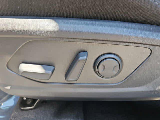 new 2025 Hyundai TUCSON Hybrid car, priced at $35,650