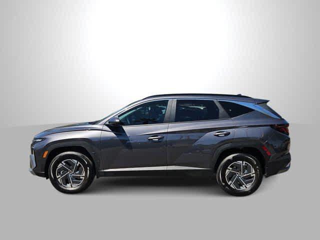 new 2025 Hyundai TUCSON Hybrid car, priced at $35,650