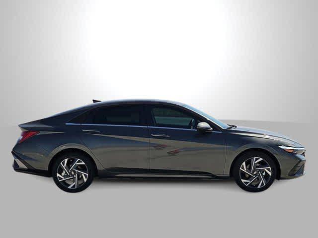 new 2025 Hyundai Elantra car, priced at $31,465