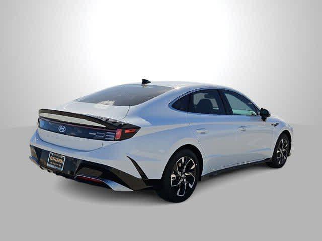 new 2025 Hyundai Sonata car, priced at $30,380
