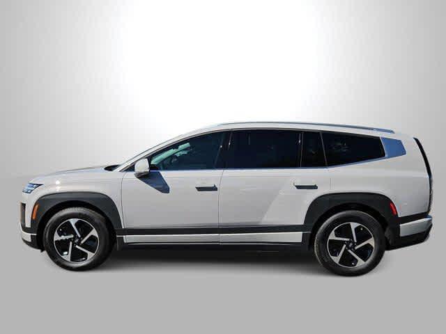 new 2026 Hyundai IONIQ 9 car, priced at $65,550