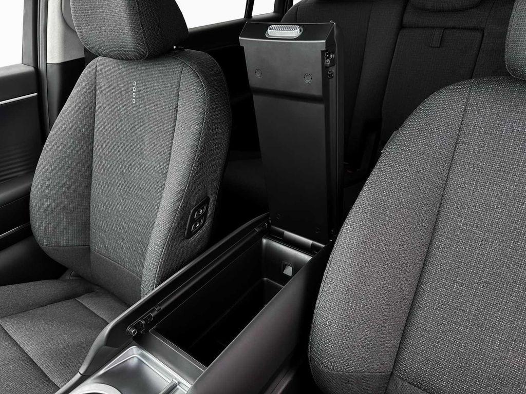 new 2026 Hyundai IONIQ 9 car, priced at $62,900